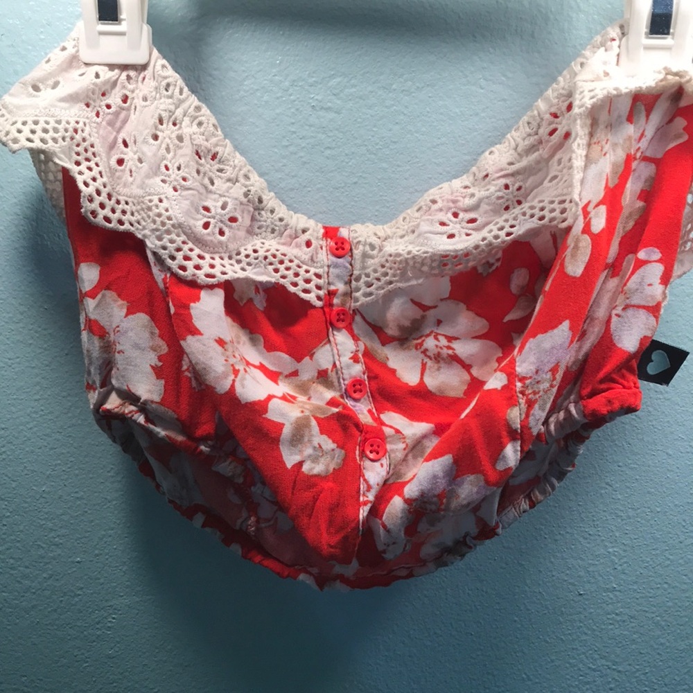 Kendall & Kylie Crop Bandeau (M)